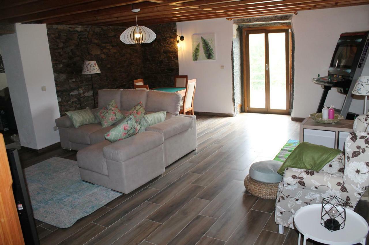 Serapicos House Bragança Buitenkant foto