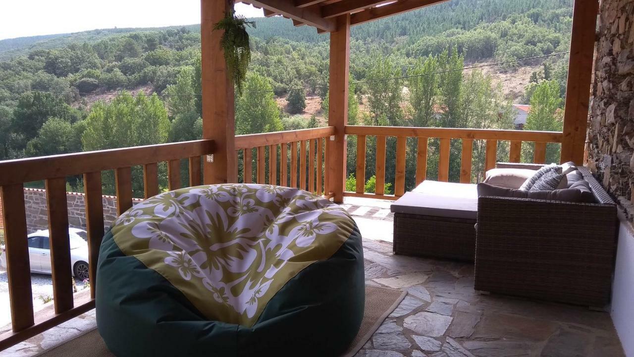 Serapicos House Bragança Buitenkant foto